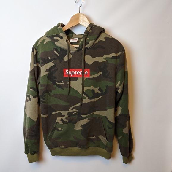 Knock Off Supreme Camo Hoodie 